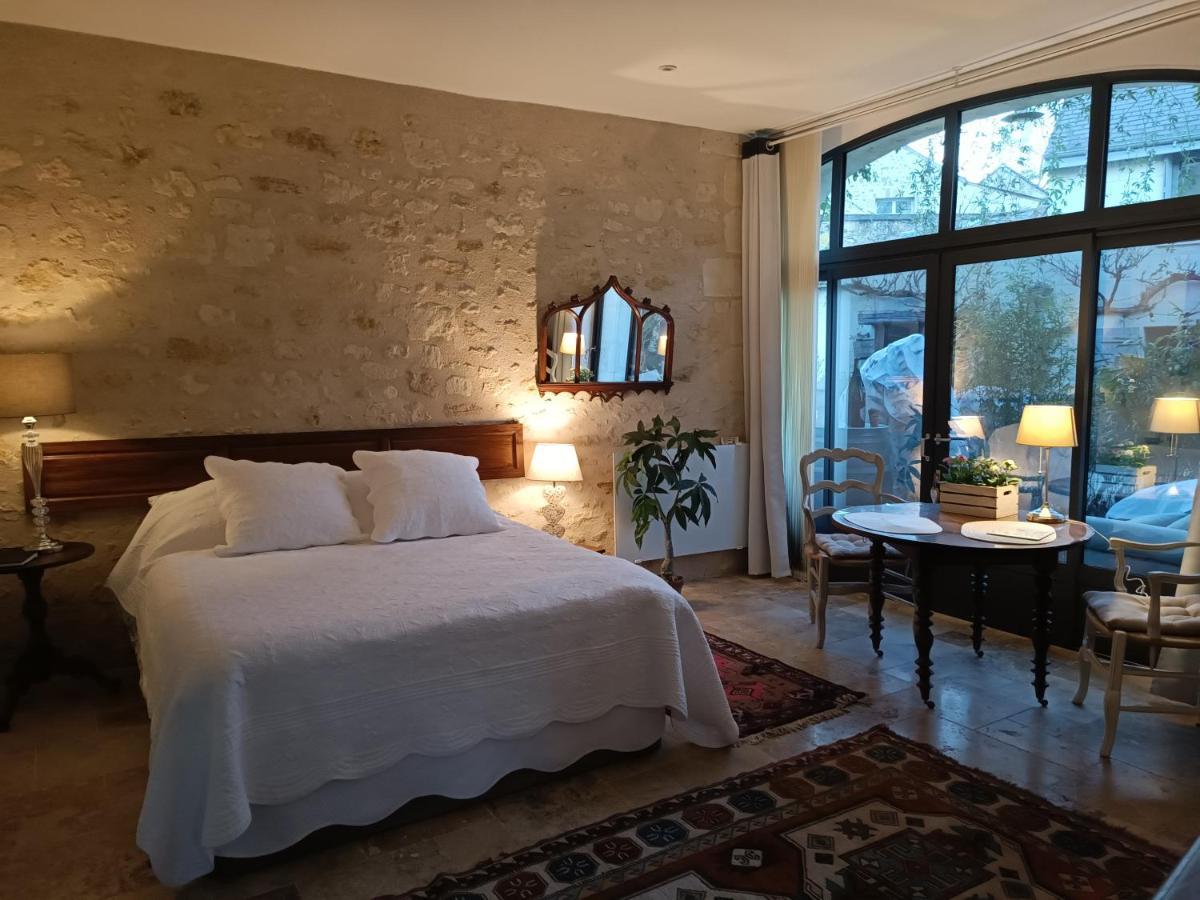 Gite La Comete Chinon Exterior foto