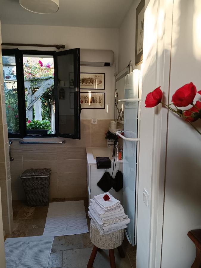 Gite La Comete Chinon Exterior foto