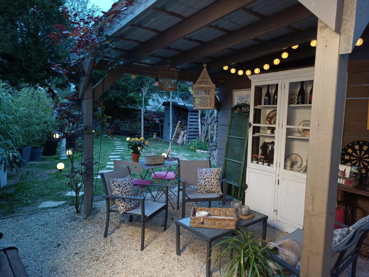 Gite La Comete Chinon Exterior foto